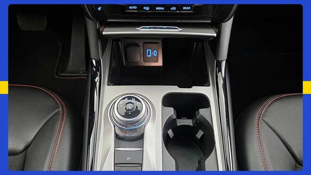 2024 Ford Explorer ST-Line