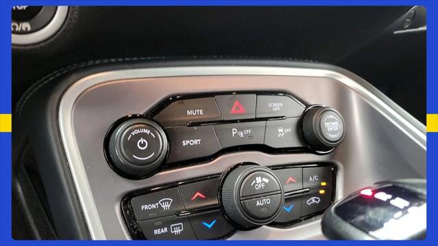 2021 Dodge Challenger SXT
