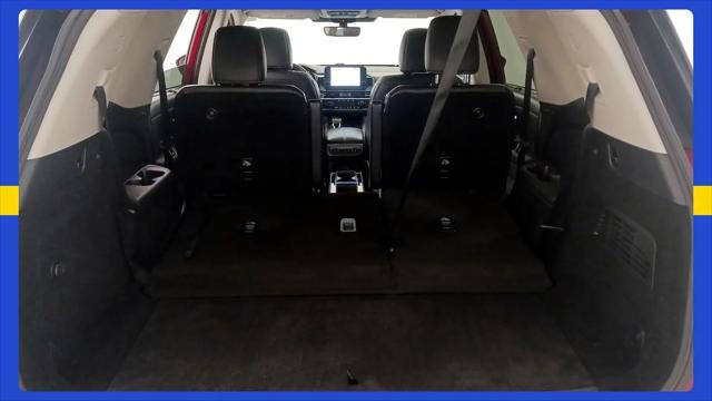 2023 Nissan Pathfinder SL 4WD
