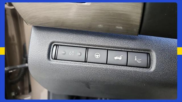 2023 Nissan Pathfinder Platinum 4WD