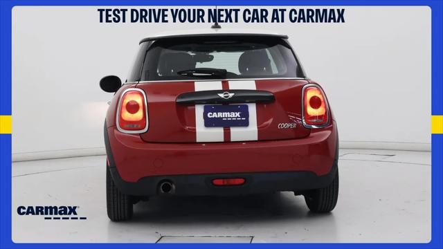 2017 MINI Hardtop Cooper