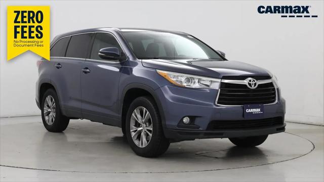 2015 Toyota Highlander LE Plus V6 for sale in Bristol, TN
