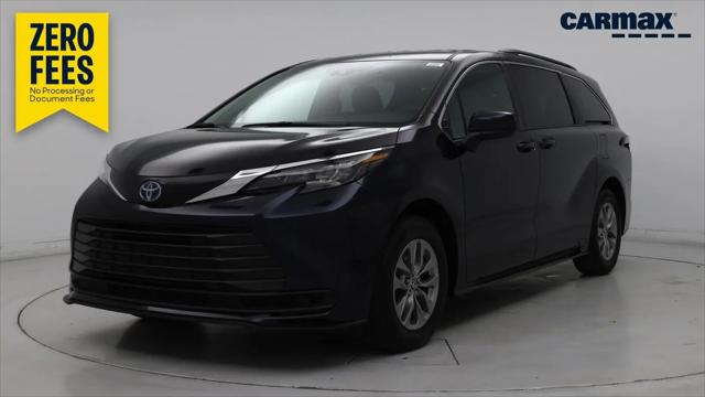 2025 Toyota Sienna LE for sale in West Carrolton, OH