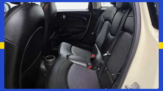 2015 MINI Hardtop Cooper