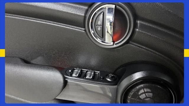 2015 MINI Hardtop Cooper