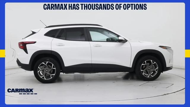 2025 Chevrolet Trax FWD LT