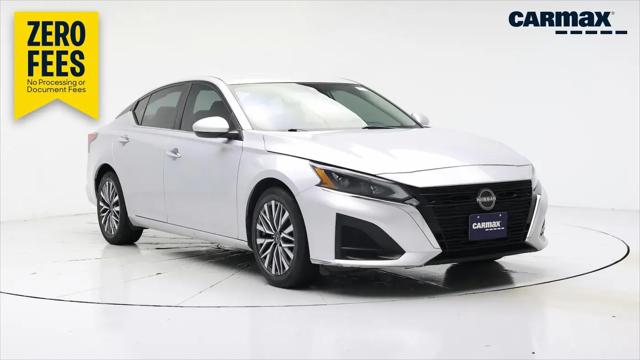 2023 Nissan Altima SV FWD for sale in Milwaukee, WI