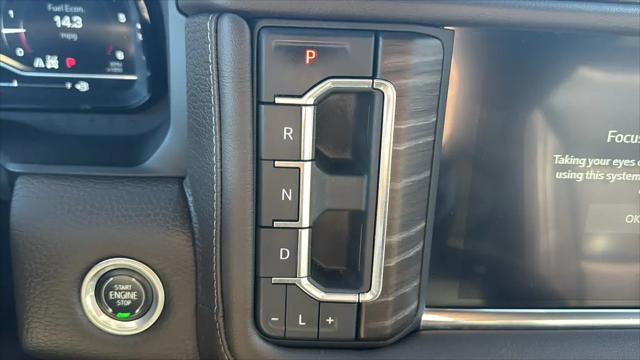 2022 GMC Yukon 4WD Denali
