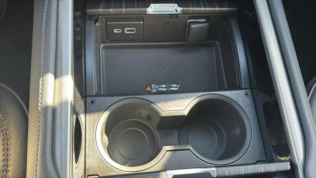 2022 GMC Yukon 4WD Denali