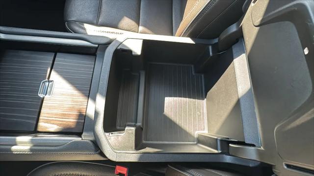 2022 GMC Yukon 4WD Denali