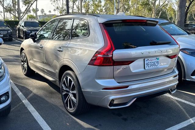 2023 Volvo XC60 B6 Ultimate Dark Theme