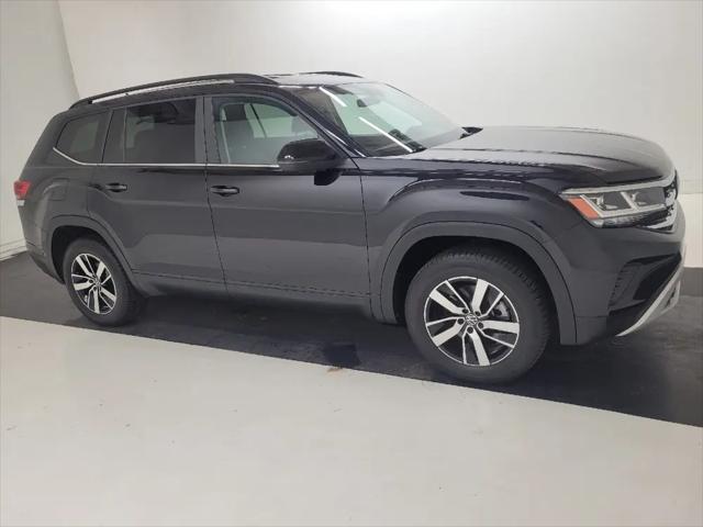 2023 Volkswagen Atlas 2.0T SE