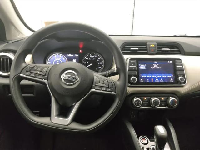 2020 Nissan Versa SV Xtronic CVT