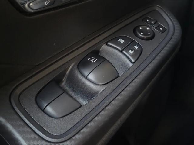 2020 Nissan Versa SV Xtronic CVT