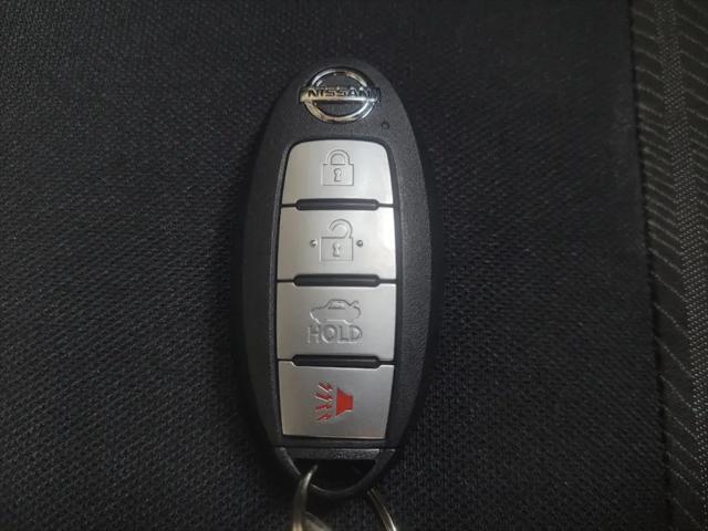 2020 Nissan Versa SV Xtronic CVT