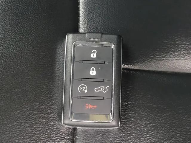2023 Jeep Grand Cherokee Limited 4x2