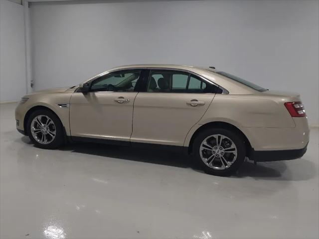 2018 Ford Taurus SEL