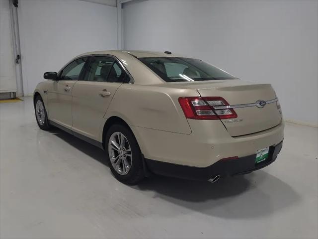 2018 Ford Taurus SEL