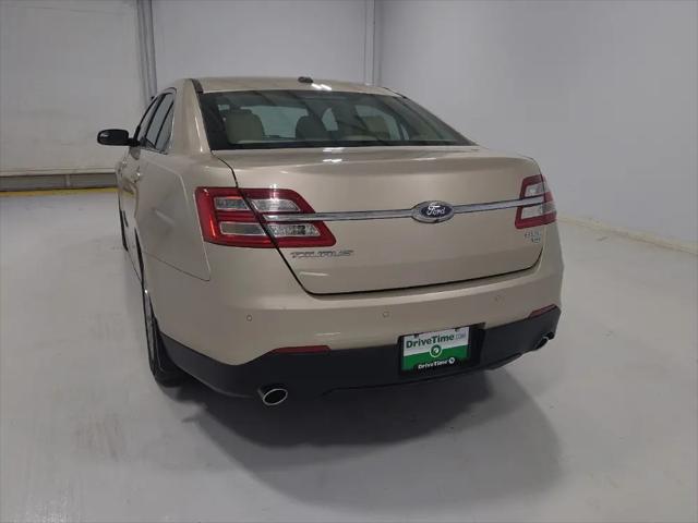 2018 Ford Taurus SEL