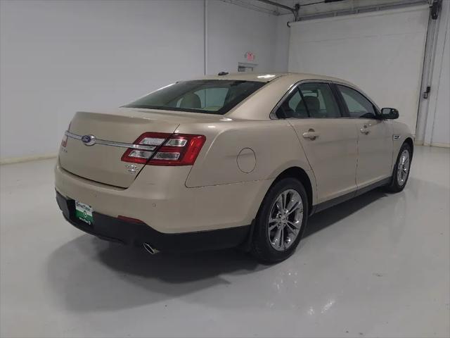 2018 Ford Taurus SEL
