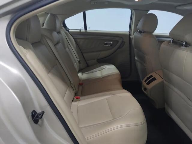 2018 Ford Taurus SEL
