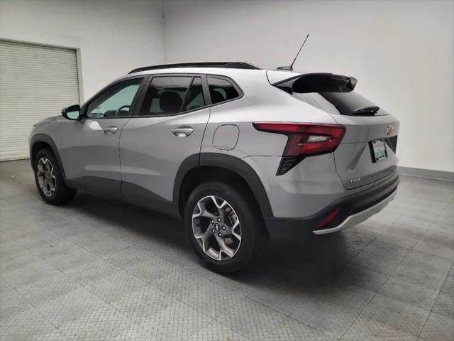 2025 Chevrolet Trax FWD LT