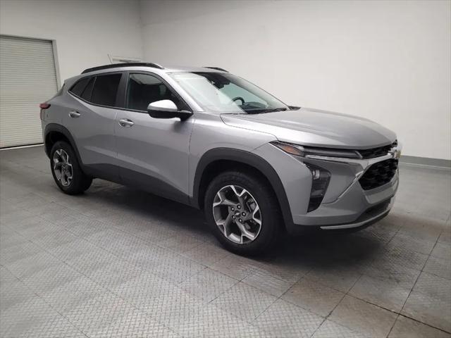 2025 Chevrolet Trax FWD LT