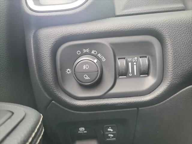 2026 Ram 1500 Laramie Crew Cab 4x4 57 Box