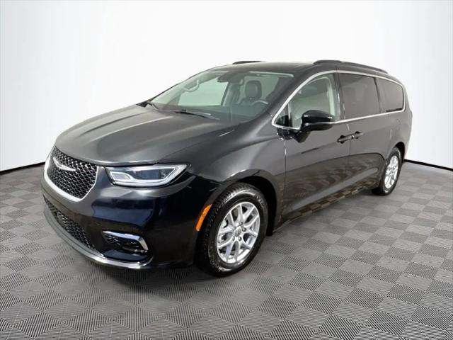2022 Chrysler Pacifica Touring L for sale in West Palm Beach, FL