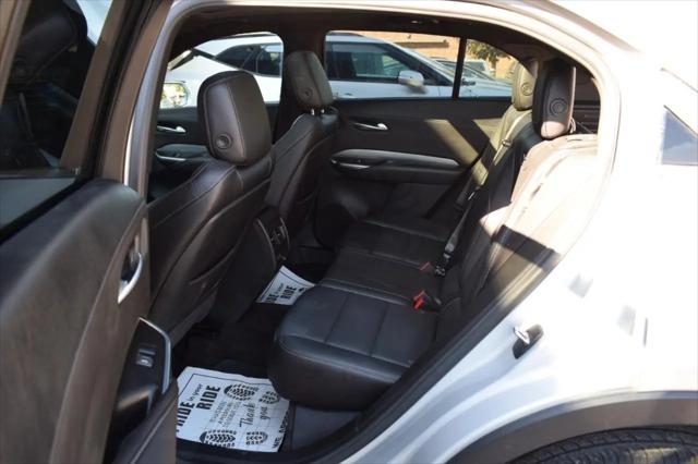 2021 Cadillac XT4 AWD Premium Luxury