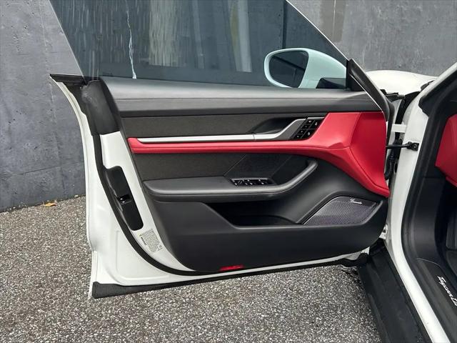 2021 Porsche Taycan Turbo S