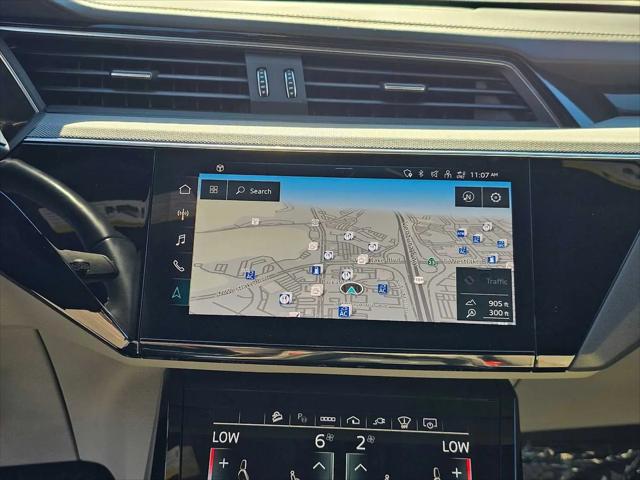 2024 Audi e-tron Prestige quattro
