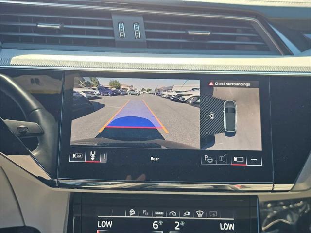 2024 Audi e-tron Prestige quattro