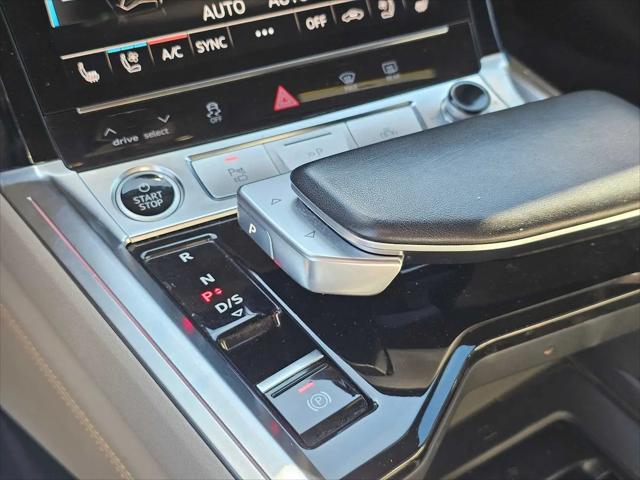 2024 Audi e-tron Prestige quattro