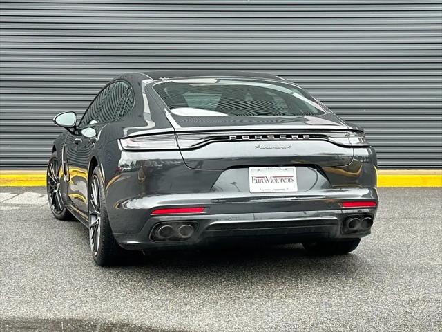 2023 Porsche Panamera 4 Platinum Edition