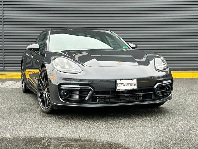 2023 Porsche Panamera 4 Platinum Edition