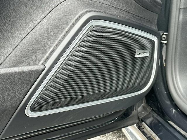 2023 Porsche Panamera 4 Platinum Edition