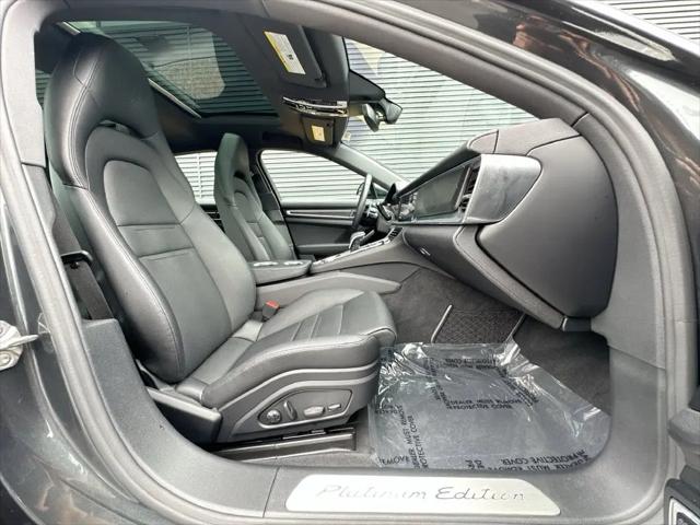 2023 Porsche Panamera 4 Platinum Edition
