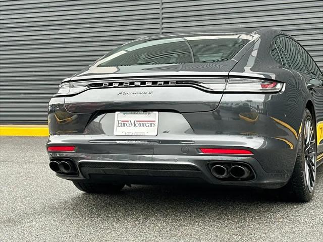 2023 Porsche Panamera 4 Platinum Edition