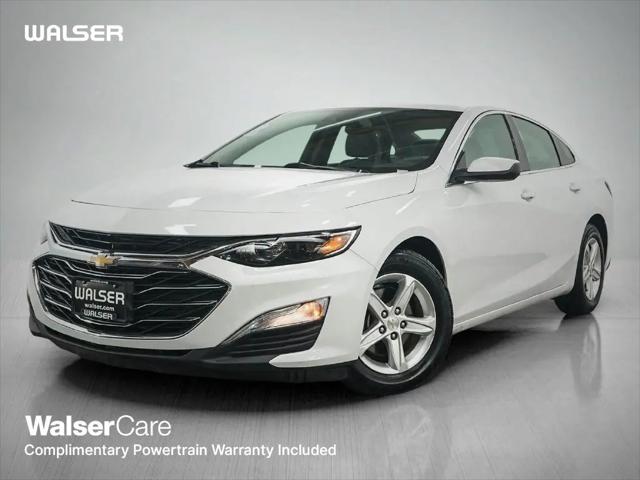 2020 Chevrolet Malibu FWD 1FL for sale in Burnsville, MN