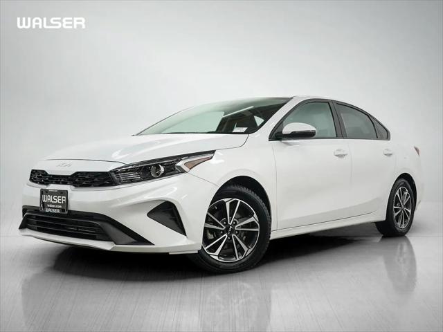 2023 Kia Forte LXS for sale in Bloomington, MN