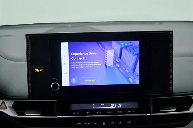 2025 Toyota Sienna LE