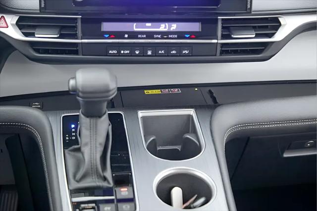 2025 Toyota Sienna LE