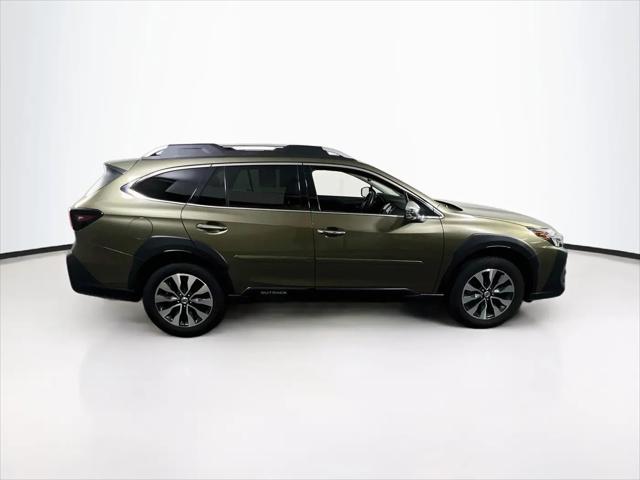 2023 Subaru Outback Touring