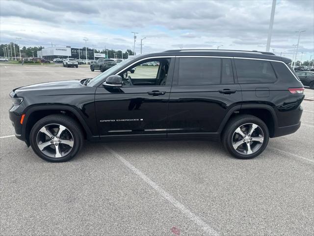 2023 Jeep Grand Cherokee L Limited 4x4 for sale in Shiloh, IL