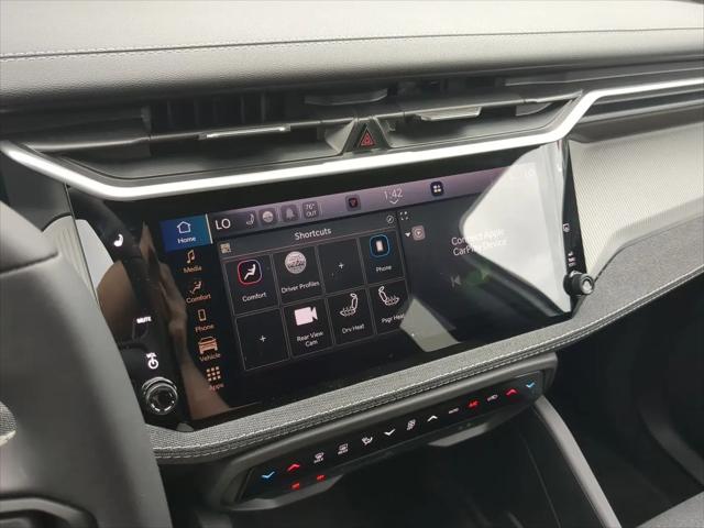 2026 Jeep Cherokee Laredo 4x4