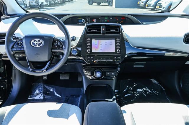 2020 Toyota Prius LE