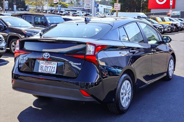 2020 Toyota Prius LE