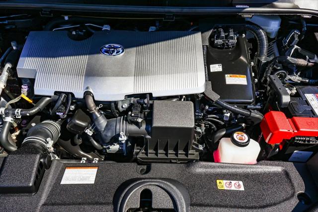 2020 Toyota Prius LE