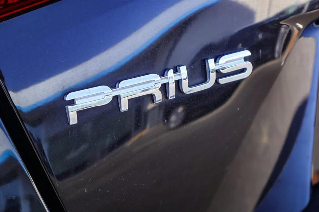 2020 Toyota Prius LE